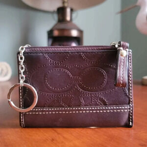 Coach Hamptons Brown Embossed Stitched Signature Leather Card Case Keyring Y2K
